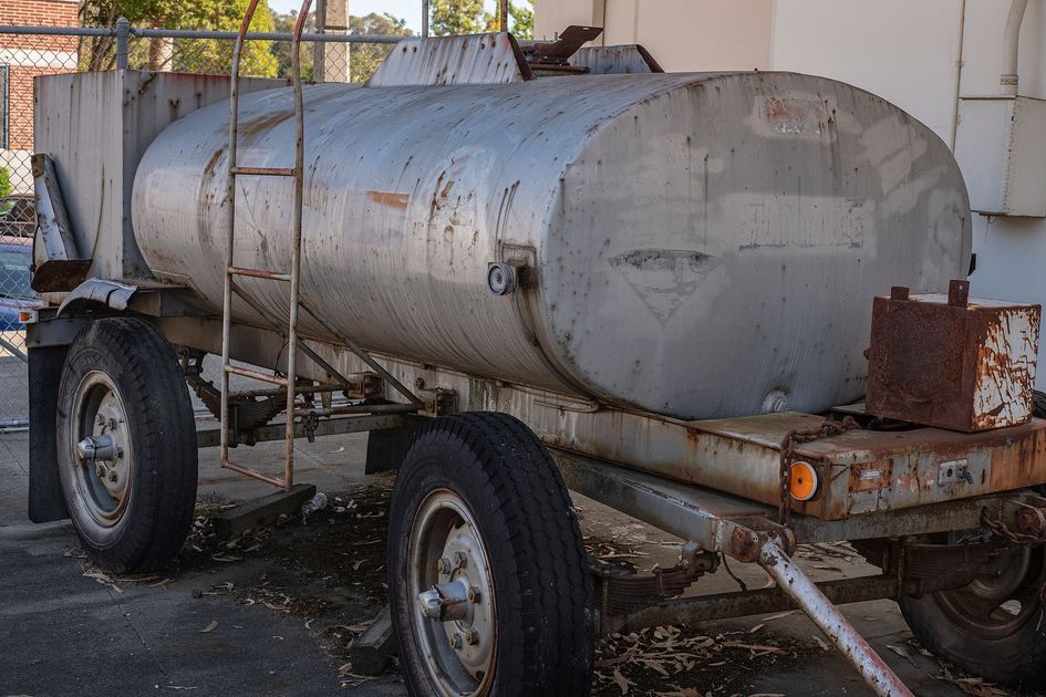 Hidro Express ofrece servicio de tanqueo de agua potable en Milagro ante escasez