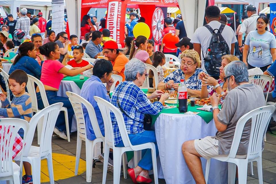 Feria del Cangrejo en Milagro reunió a 5000 personas para celebrar el producto local