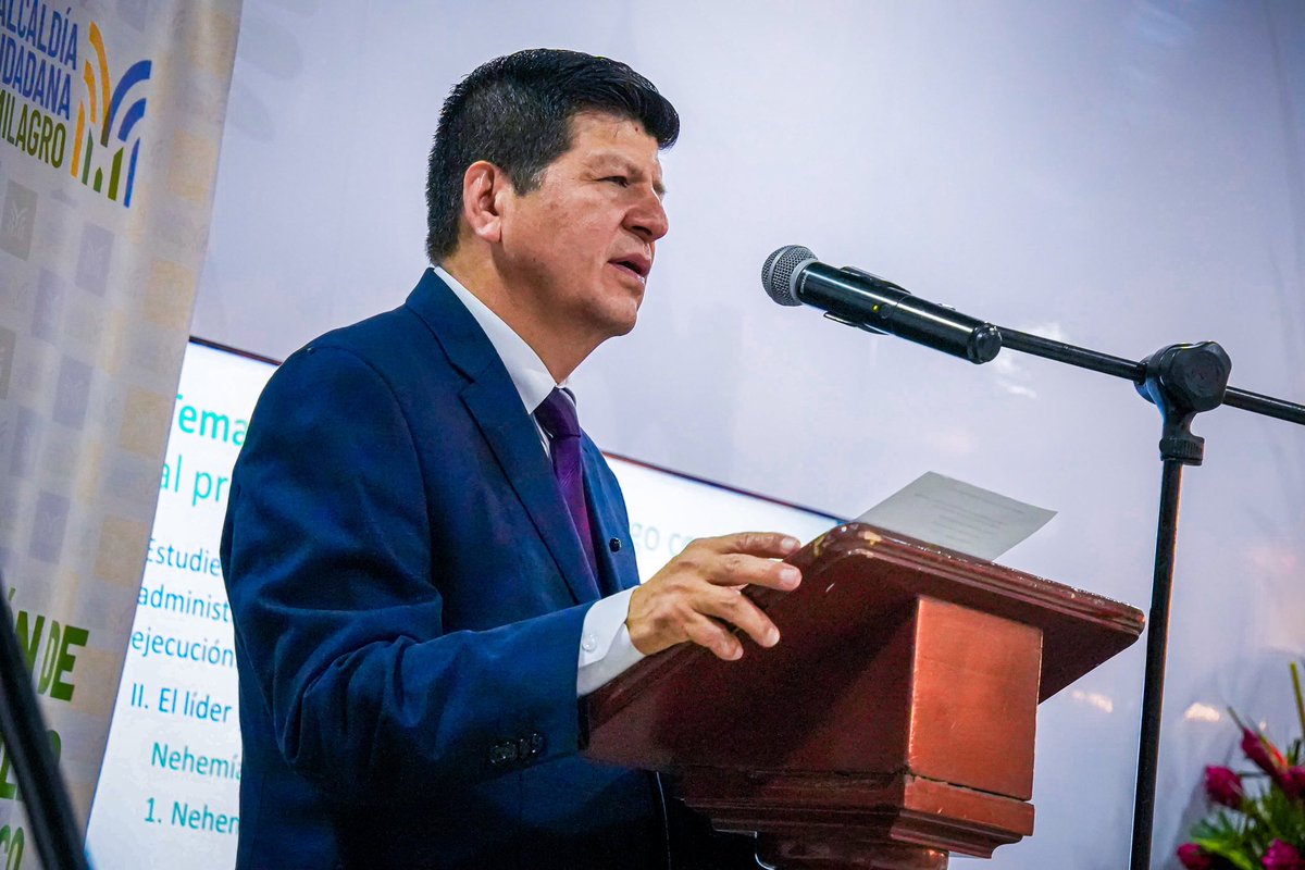 Pastor David Muthre dictó charla sobre liderazgo en Milagro